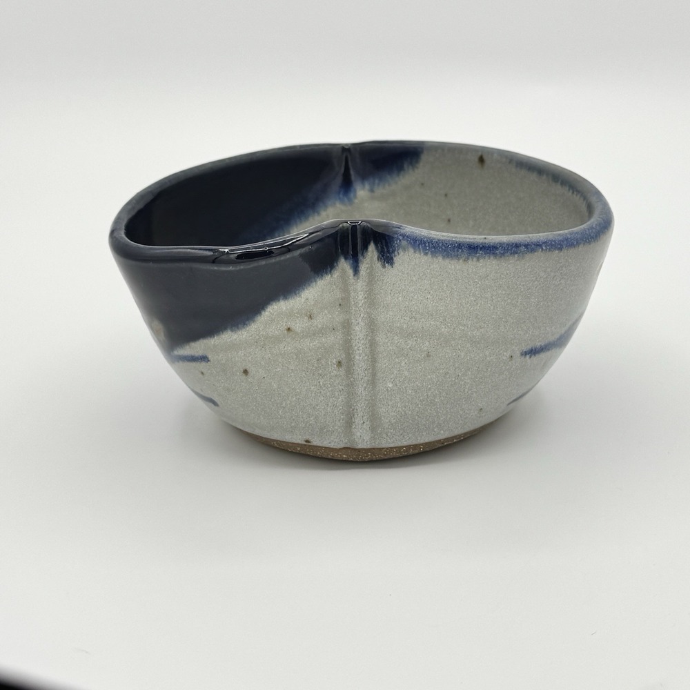 Studio‎ Pottery Heart Bowl Signed 2000 Blue Gray Handmade Dish Art Pottery - Picture 5 of 10